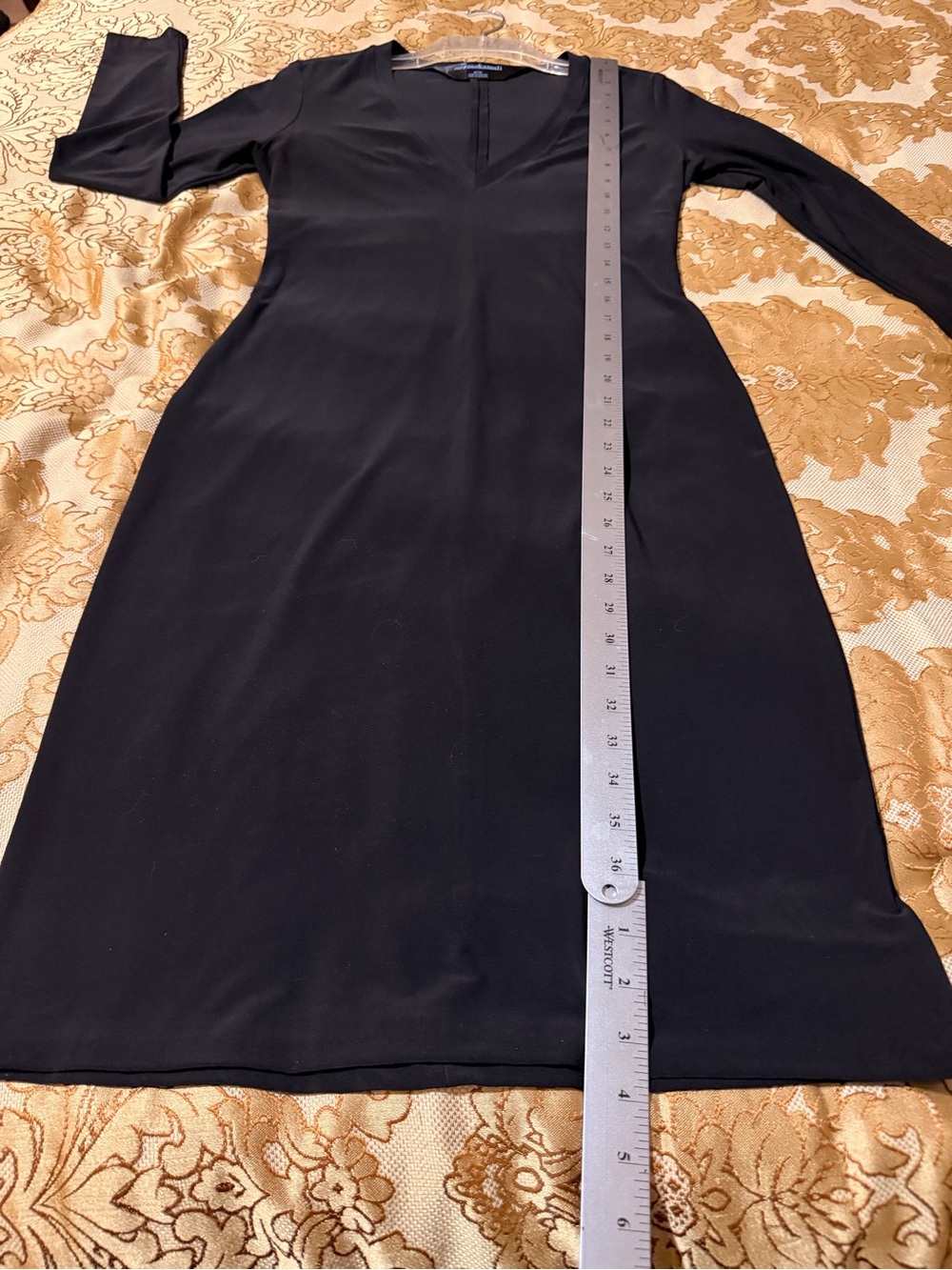 Norma Kamali Black Long Sleeve V-Neck Sleek Knit Dress, Size M - Picture 15 of 16